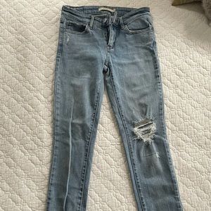 Levis 711 Skinny Jeans size 25